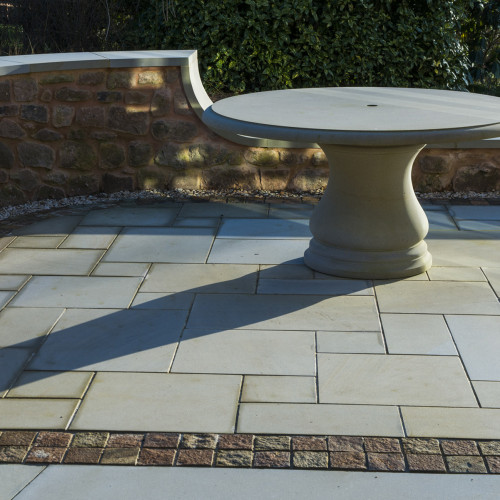 Forest Pennant mixed colour sawn paving